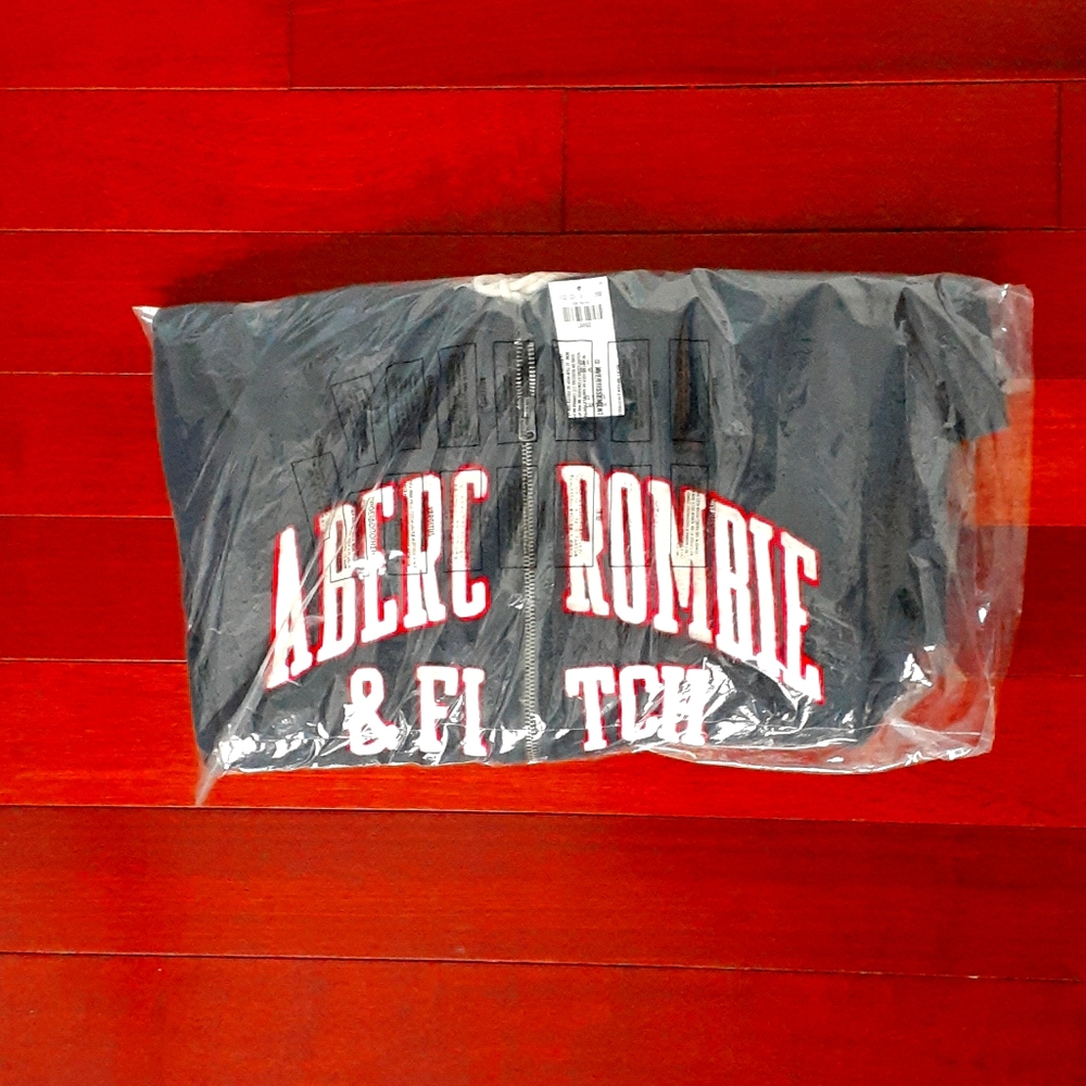 Abercrombie Hoodie/Sweater Sweat Shirt New